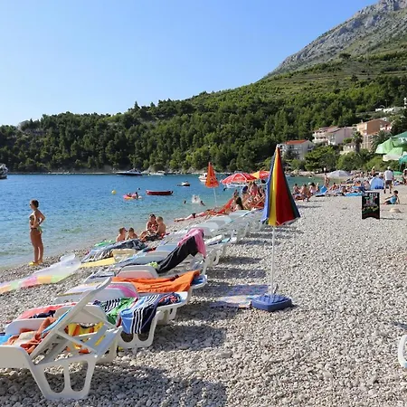 And By The Sea Stanici, - 14783 3* Omis